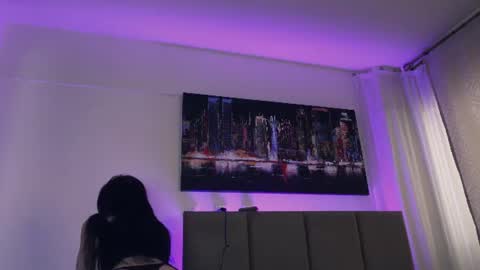 Snapshot of aurora_cherry chatting on 4, 7, 2026 Aurora online show from 4, 7, 2026
