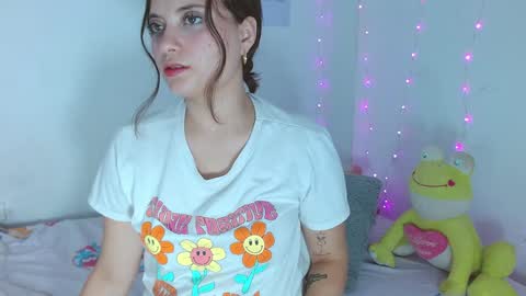 Snapshot of aurora_lenovic chatting on 24, 1, 2025 aurora_lenovic online show from 24, 1, 2025