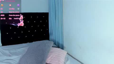 Snapshot of aurora_lenovic chatting on 18, 11, 2025 aurora_lenovic online show from 18, 11, 2025