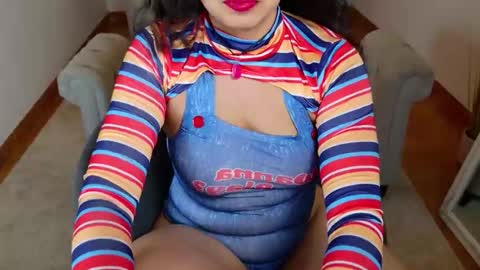 Snapshot of aurorasiera chatting on 8, 9, 2025 Aurora online show from 8, 9, 2025