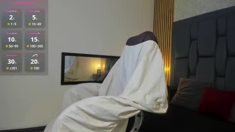 Snapshot of aurore_adams chatting on 23, 10, 2025 aurore online show from 23, 10, 2025