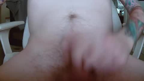 Snapshot of ausmopolitan chatting on 8, 11, 2025 ausmopolitan online show from 8, 11, 2025