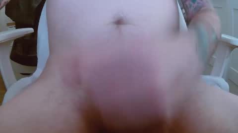 Snapshot of ausmopolitan chatting on 12, 11, 2025 ausmopolitan online show from 12, 11, 2025