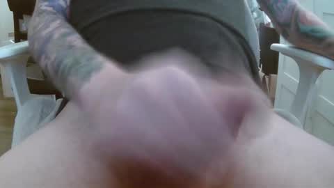 Snapshot of ausmopolitan chatting on 20, 11, 2025 ausmopolitan online show from 20, 11, 2025