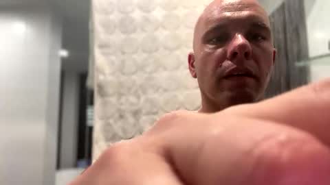 Snapshot of aussieboycal chatting on 5, 10, 2025 aussieboycal online show from 5, 10, 2025