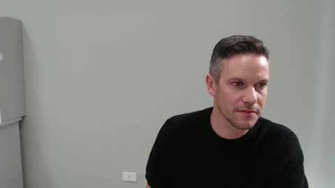 aussiesurfer0000 online show from 16, 12, 2025