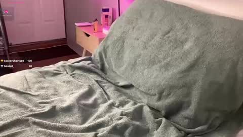 Snapshot of aussietwunkboy chatting on 20, 11, 2025 aussietwunkboy online show from 20, 11, 2025