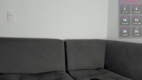 A online show from 25, 10, 2025