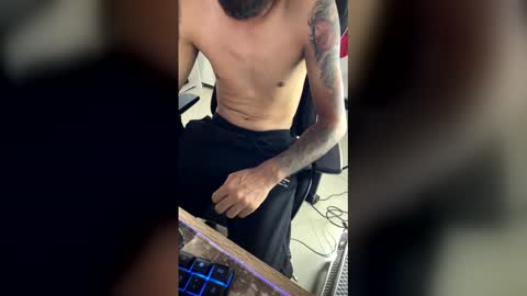 Snapshot of austindark1848 chatting on 10, 5, 2026 austindark1848 online show from 10, 5, 2026