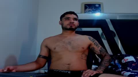 AustinTorres  online show from 5, 12, 2024