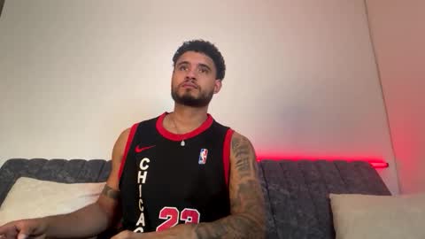 AustinTorres  online show from 8, 4, 2026