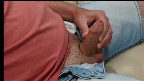 austr0ker online show from 2, 1, 2025