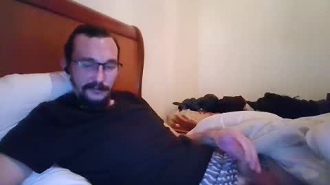 Snapshot of author980 chatting on 2, 12, 2025 author980 online show from 2, 12, 2025