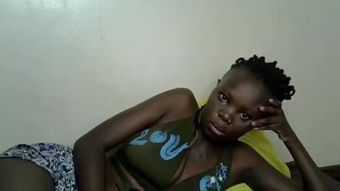 Snapshot of autumnbeagle chatting on 18, 11, 2025 autumnbeagle online show from 18, 11, 2025