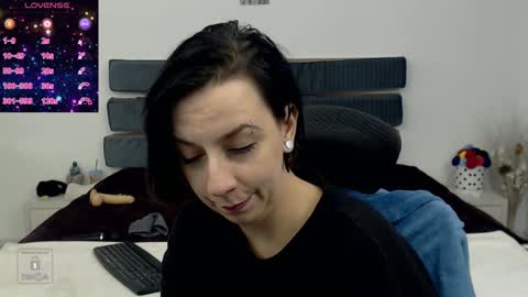 AutumnOpal online show from 20, 1, 2025