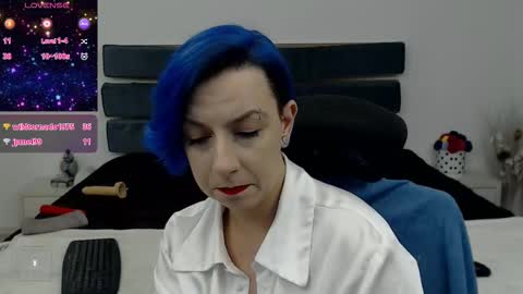 AutumnOpal online show from 8, 3, 2025