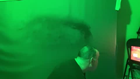 Snapshot of auz1812 chatting on 6, 11, 2025 Auz online show from 6, 11, 2025