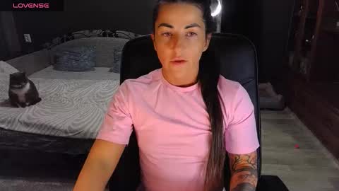 Ava online show from 11, 11, 2025