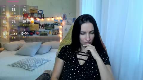 Snapshot of ava_athena chatting on 9, 9, 2025 Ava online show from 9, 9, 2025