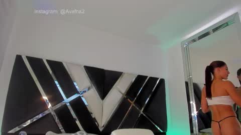 Snapshot of ava_fontana2 chatting on 21, 10, 2025 Ava Fontana online show from 21, 10, 2025