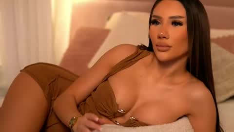 Ava online show from 15, 5, 2026