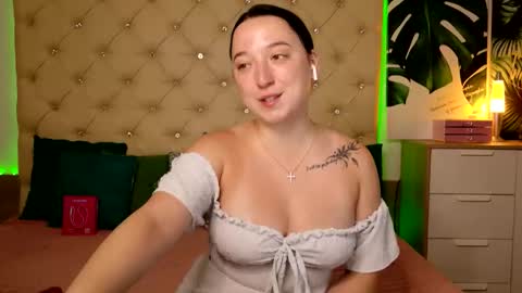 Snapshot of ava_maax chatting on 9, 6, 2026 Ava online show from 9, 6, 2026