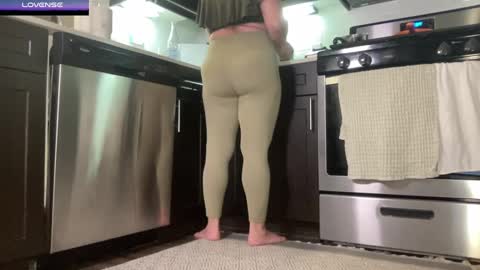 Ava . Support my channel by using my affiliate link to make your account  Thanks  online show from 1, 10, 2025