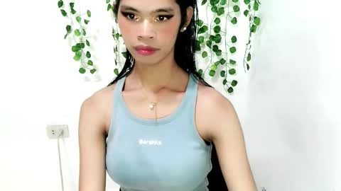 Snapshot of avacadaxcx chatting on 16, 11, 2025 avacadaxcx online show from 16, 11, 2025