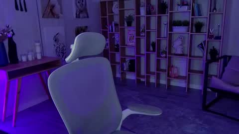 Ava nonude online show from 19, 9, 2025