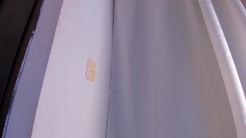 Snapshot of avaline_blanc chatting on 16, 1, 2025 Avaline Help me reach 100 likes TRANSMISSION EVERY DAY FROM 39 PM online show from 16, 1, 2025