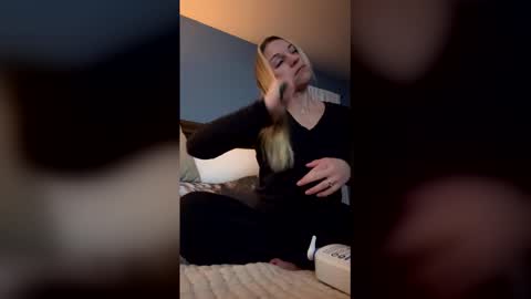 Ava Rose online show from 4, 2, 2026