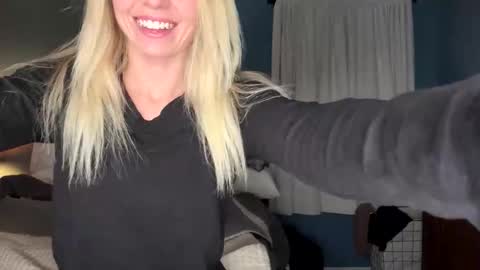 Ava Rose online show from 25, 2, 2026