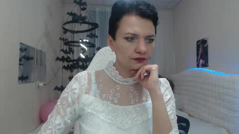 avasaturnian online show from 16, 10, 2025