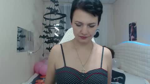 avasaturnian online show from 17, 10, 2025