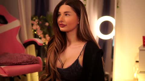 Snapshot of avashay chatting on 31, 1, 2025 Carina online show from 31, 1, 2025