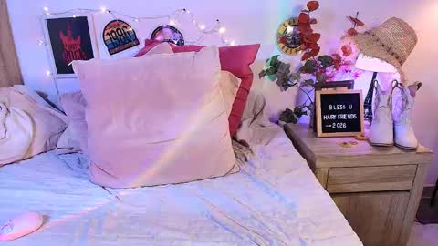 Sara    0n1y F4ns sara2786  online show from 24, 4, 2026