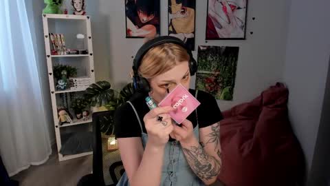 Ava online show from 12, 4, 2026