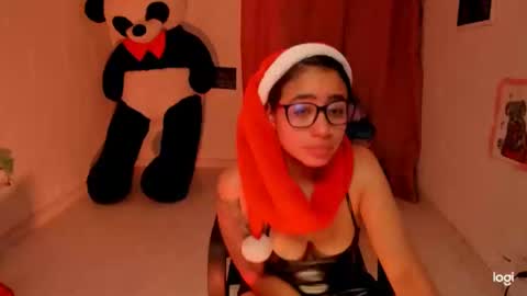 Snapshot of ave_fenix69 chatting on 31, 12, 2024 Valery -- online show from 31, 12, 2024