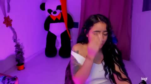 Snapshot of ave_fenix69 chatting on 6, 1, 2025 Valery -- online show from 6, 1, 2025