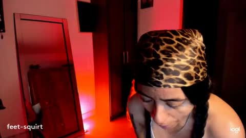 Snapshot of ave_fenix69 chatting on 18, 12, 2025 Valery -- online show from 18, 12, 2025