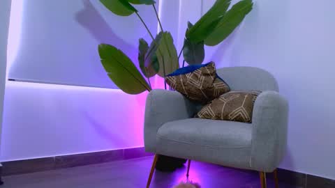 Hi im aqua is nice with me online show from 17, 2, 2026