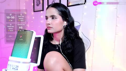 Snapshot of avelisserose chatting on 24, 2, 2026 Luna online show from 24, 2, 2026