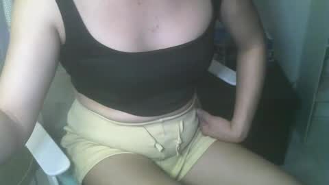 Snapshot of averageuncut1 chatting on 12, 2, 2025 Rhian online show from 12, 2, 2025