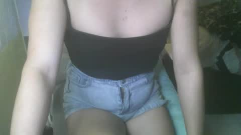 Snapshot of averageuncut1 chatting on 13, 2, 2025 Rhian online show from 13, 2, 2025