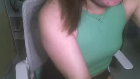 Snapshot of averageuncut1 chatting on 16, 2, 2025 Rhian online show from 16, 2, 2025