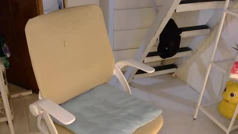 Snapshot of averageuncut1 chatting on 16, 9, 2025 Rhian online show from 16, 9, 2025