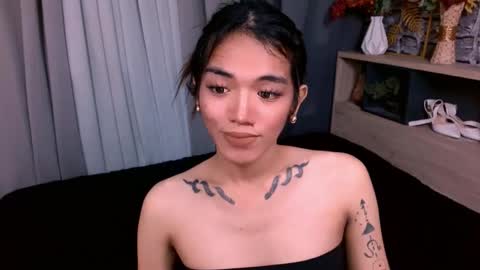 Avery online show from 9, 3, 2026