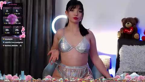 AveryWillow online show from 7, 3, 2025