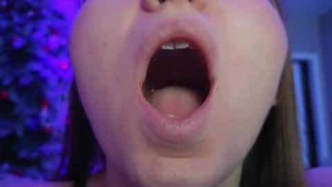 avgustina_love online show from 20, 5, 2026