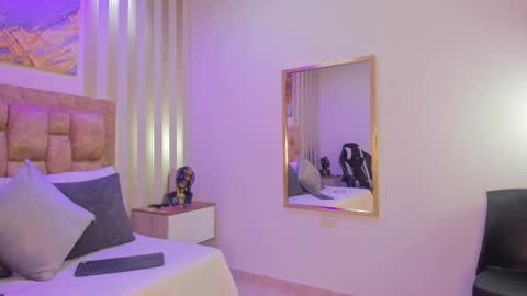 Snapshot of avis_lara chatting on 20, 9, 2025 AVIS online show from 20, 9, 2025